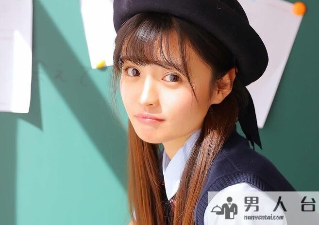 花自飘零水自流，一段爱情两种忧愁