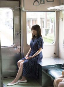 热情的邻居 隔壁的英俊男邻居主动诱惑我暧昧